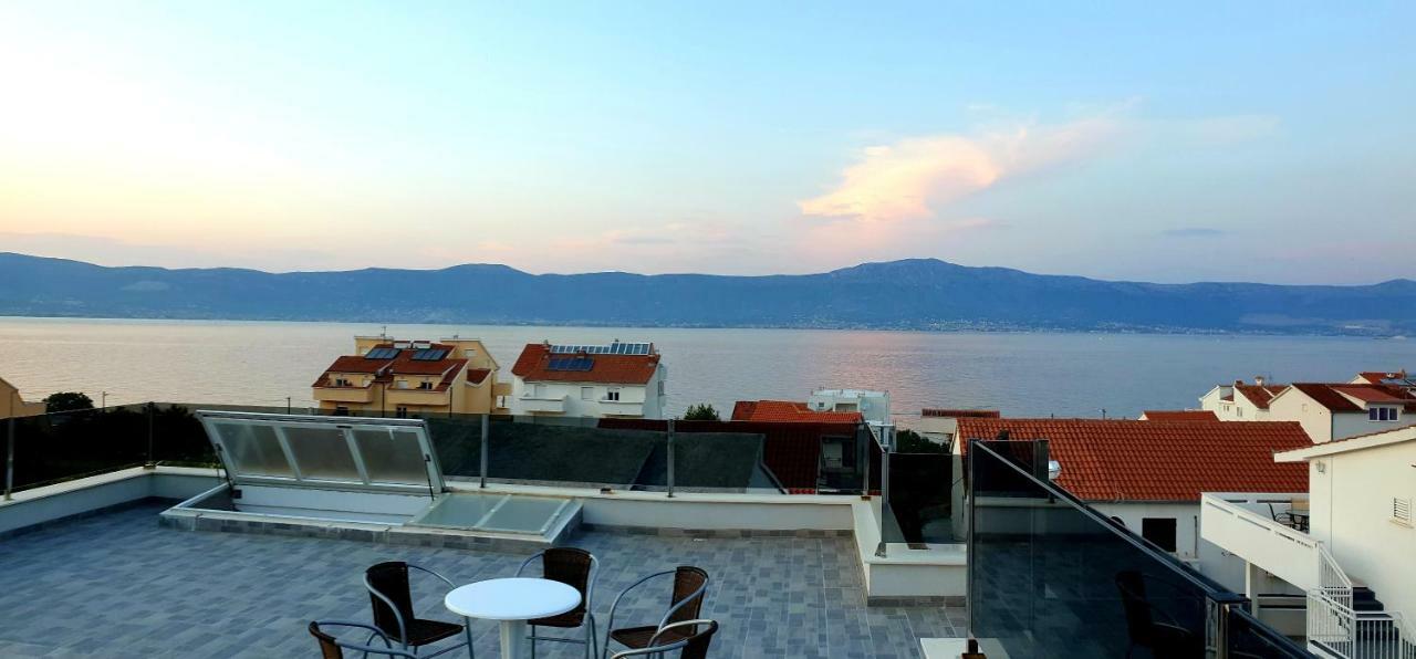 Villa Freya - Vacation House Slatine Exteriör bild