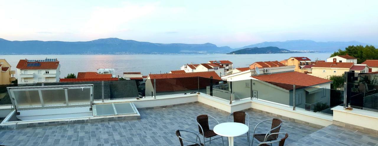 Villa Freya - Vacation House Slatine Exteriör bild